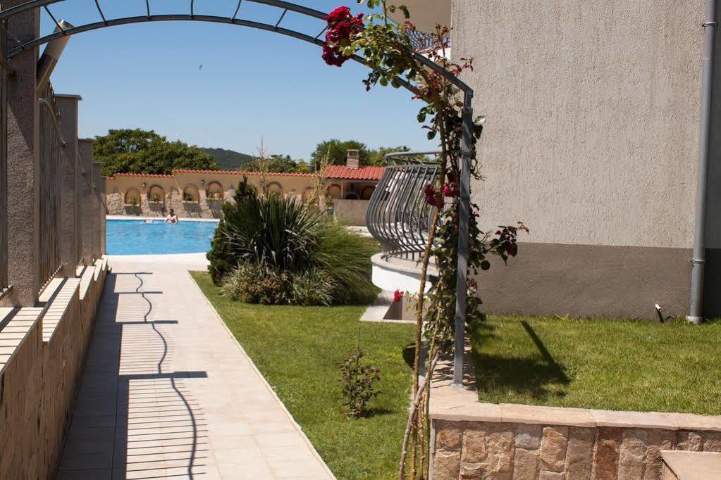 Gardenia Vacation Settlement Aparthotel Sozopol Ngoại thất bức ảnh